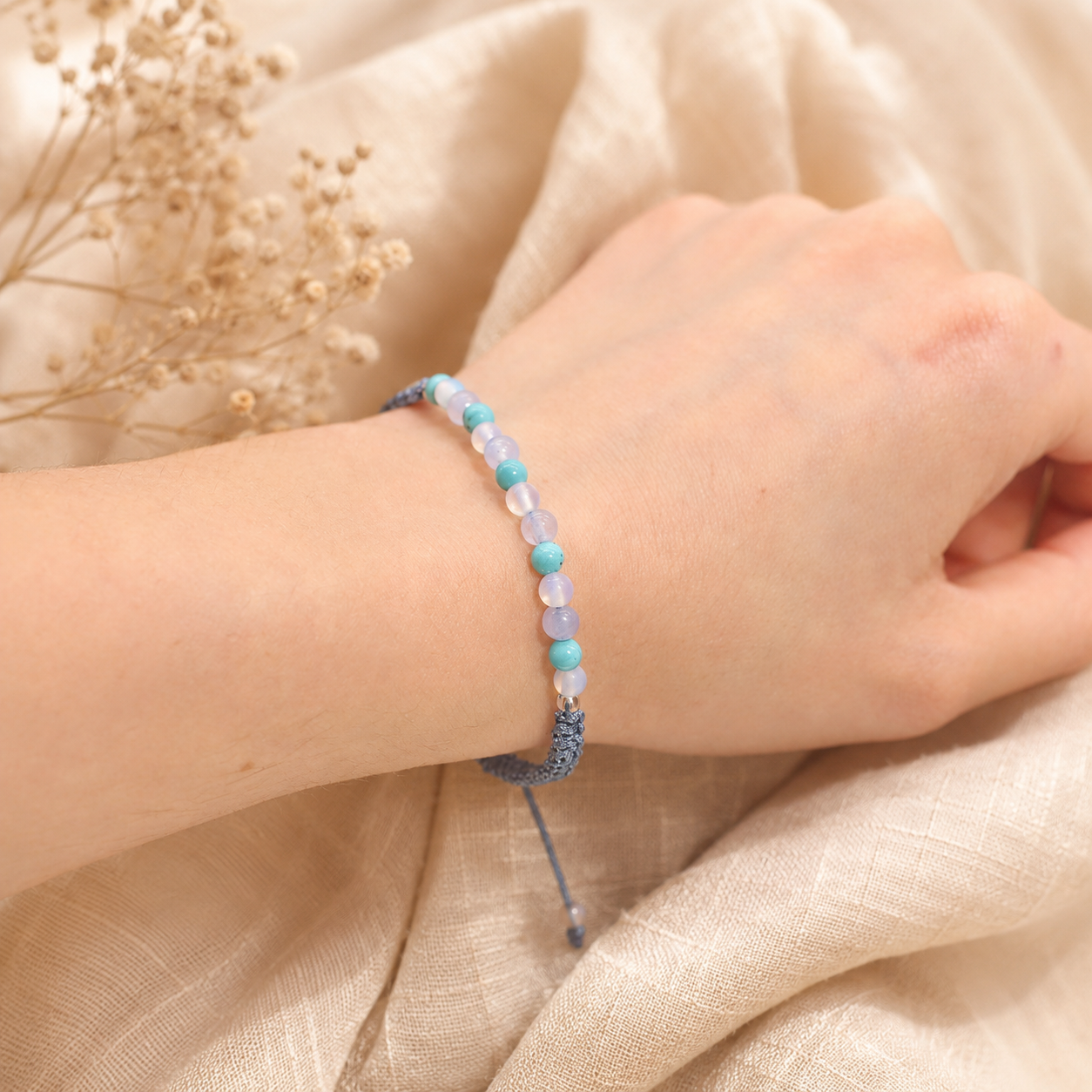 Zodiac Crystal Candle with Gemstone Bracelet - Pisces
