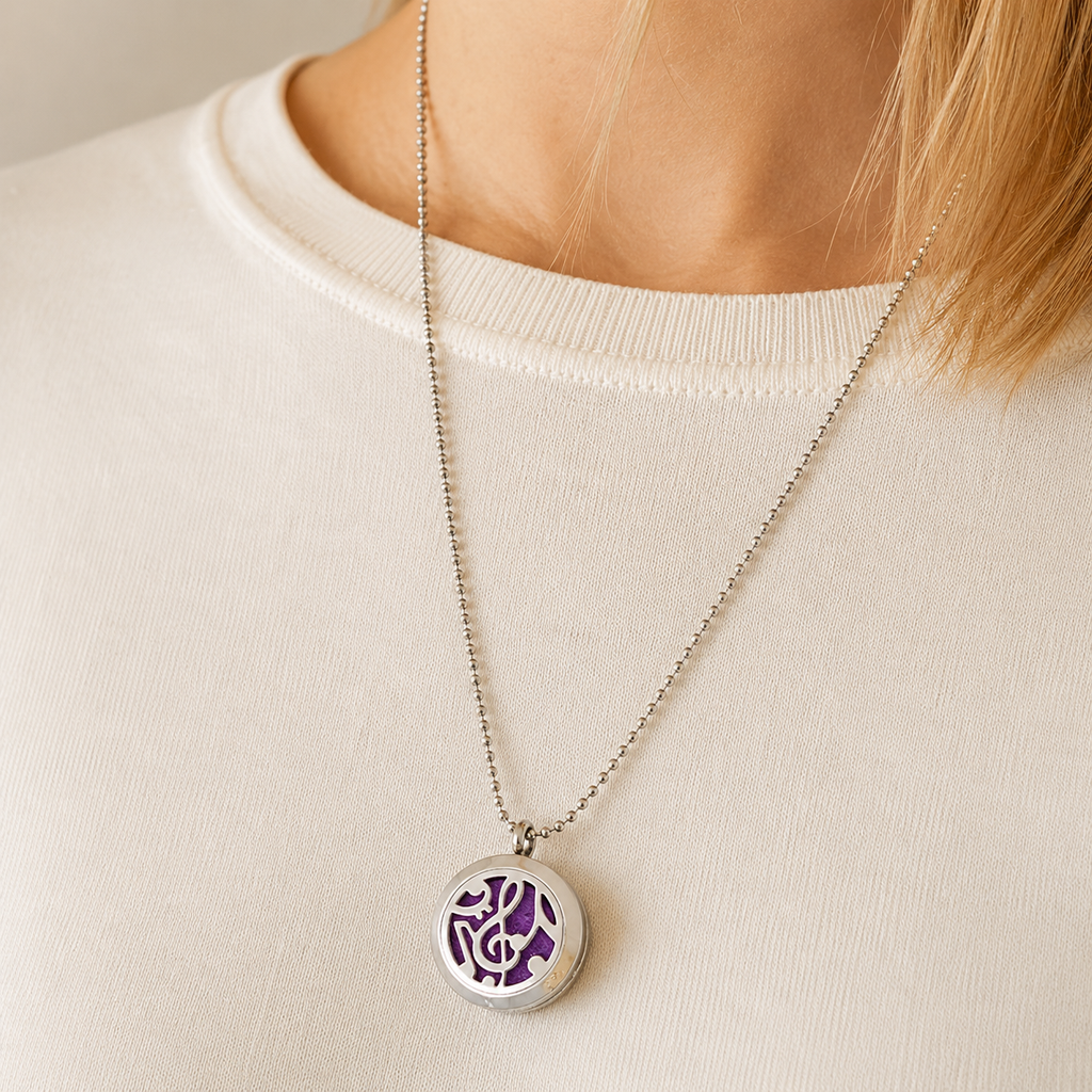 Music Notes Aromatherapy Diffuser Necklace - 25mm