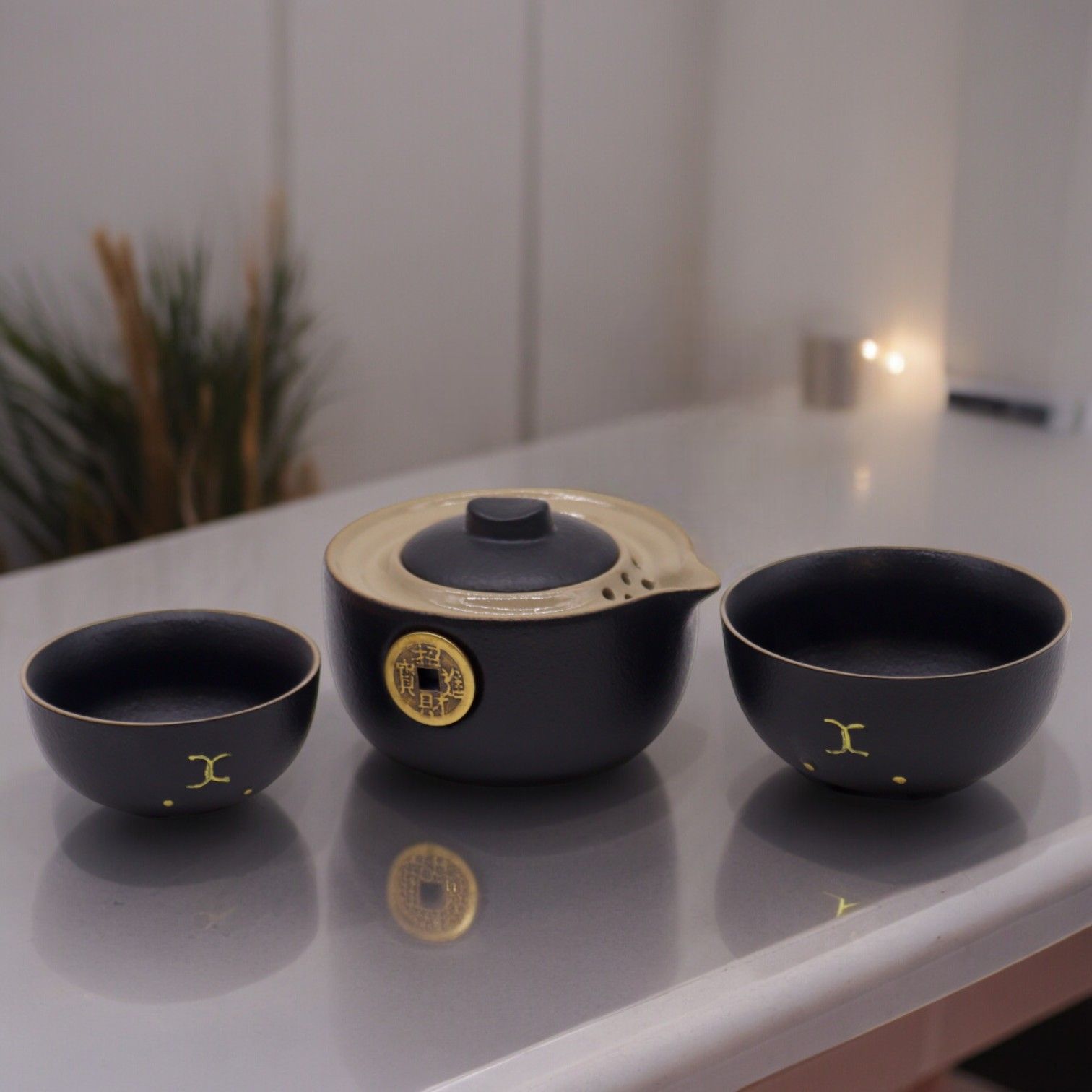 Black Money Cat Teapot Set With Two Cups - Travel Pack