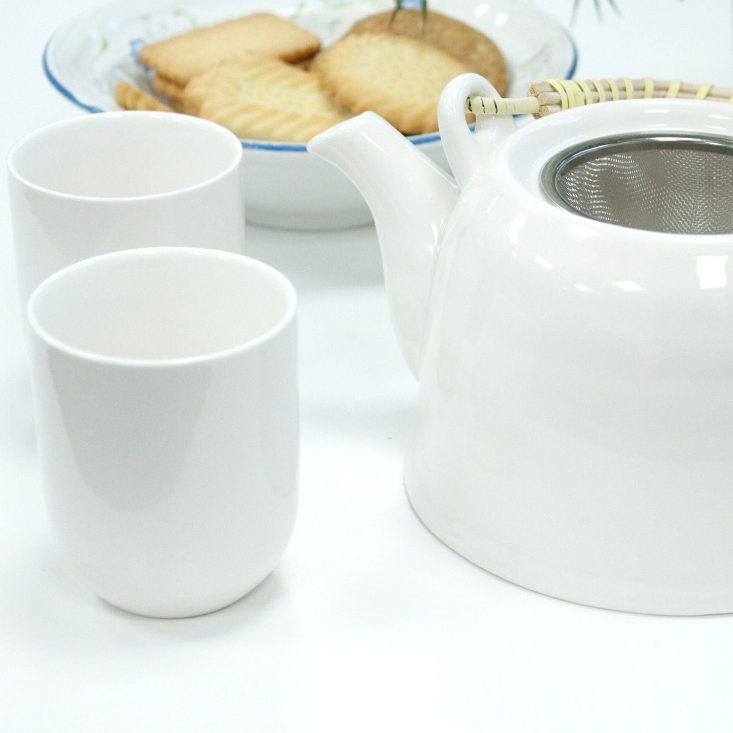 Classic White Herbal Teapot Set With Six Cups