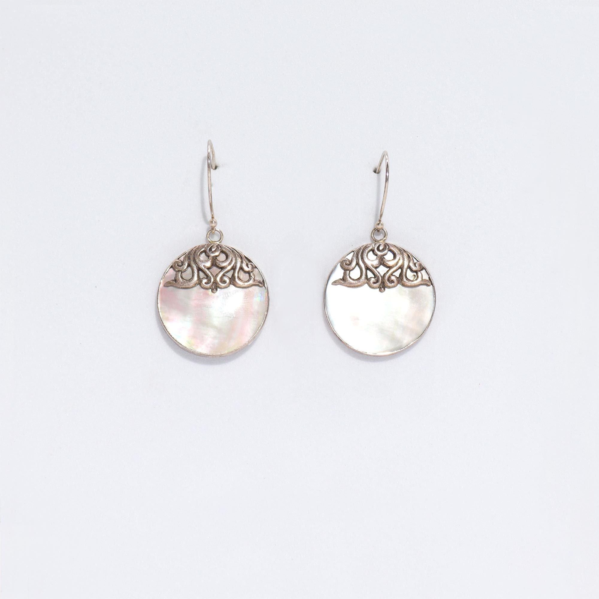 Mother of Pearl Classic Disc Shell Earrings - 925 Silver